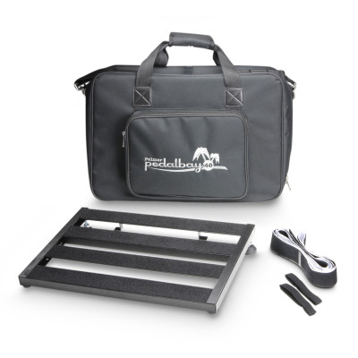 Palmer PEDALBAY 40 Pedalboard with Gig Bag